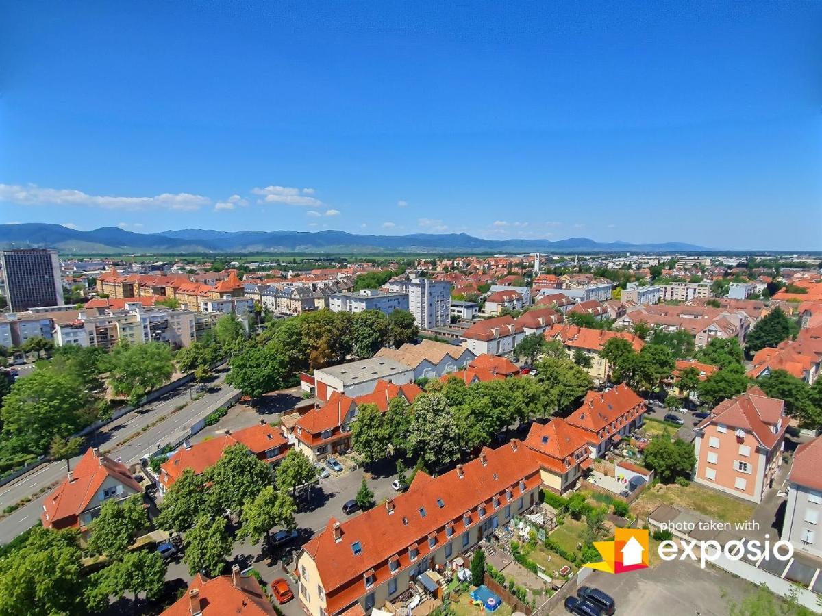 Bel Appartement Avec Vue Splendide Sur Toute La Ville De Colmar - Parking Gratuit Buitenkant foto